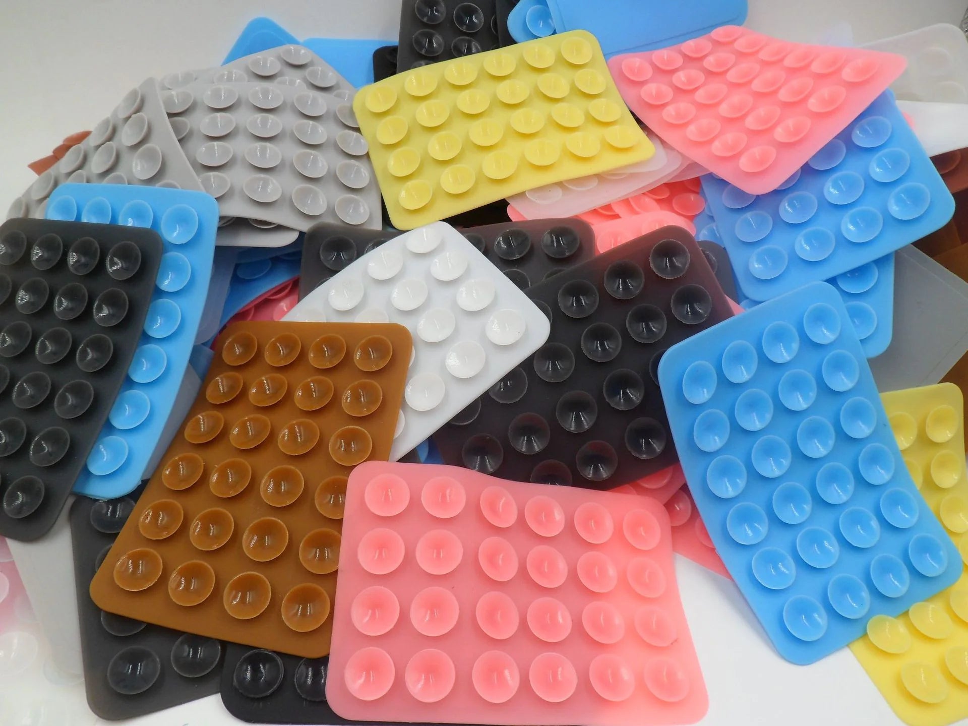 Enhanced Grip 24-Suction Silicone Pad