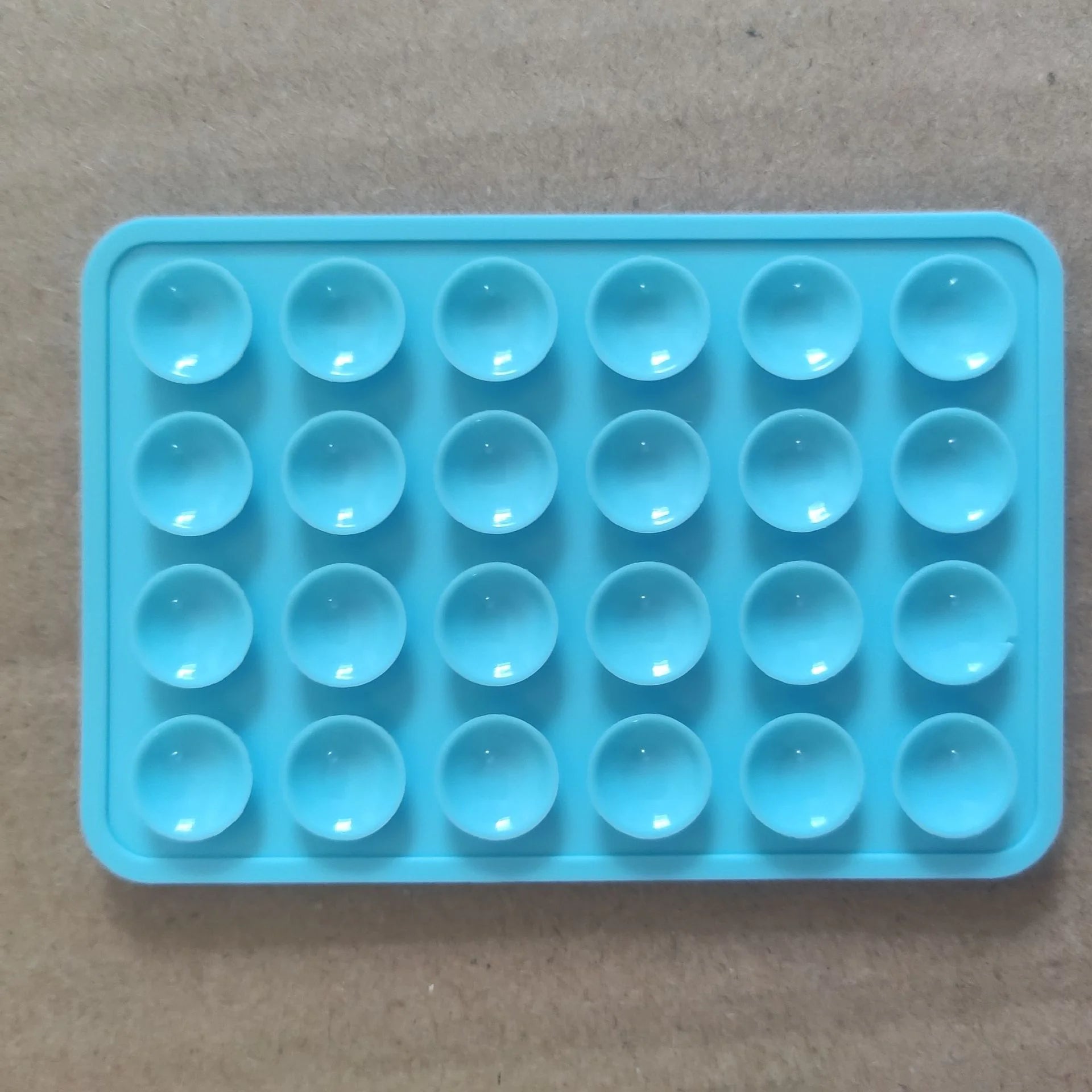 Enhanced Grip 24-Suction Silicone Pad